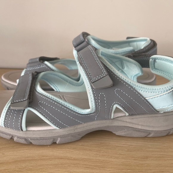 Lands End Gray/Aqua Beach Water Walking Sandals 11B Women’s - Picture 1 of 5